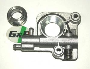 Pompa Olio Per Motoseghe CS350 E CS2600 - Ricambio Per Motoseghe, Grigio, In Metallo