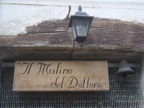 Il Mulino del Dottore (www.ilmulinodeldottore.it) : (Savigno)